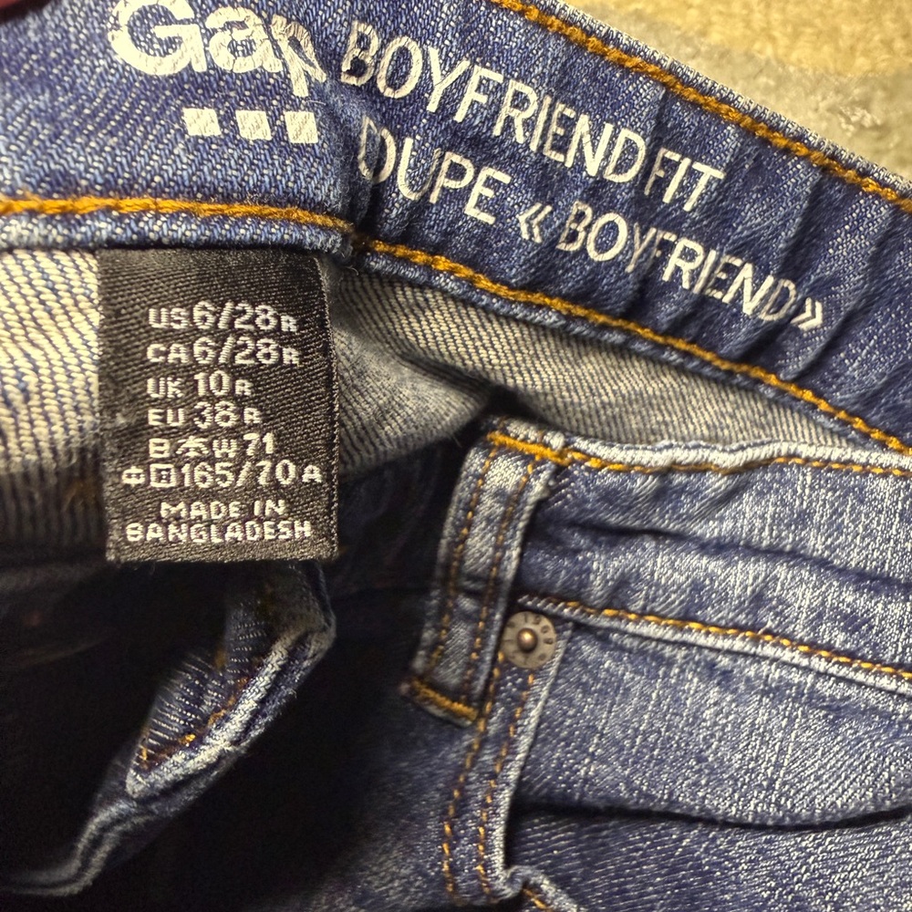 GAP womens Relaxed Fit Blue Jeans